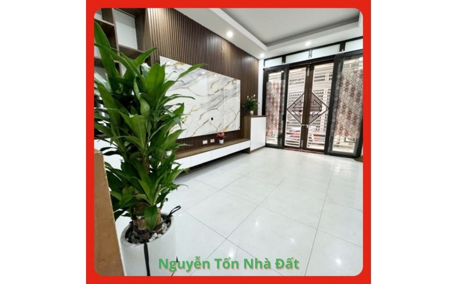 Nhà Đẹp Ở ĐỊNH CÔNG THƯỢNG, Lô Góc, TẶNG NỘI THẤT - DT 33m2 x 5T x 6,39 Tỷ LH 082.996.828